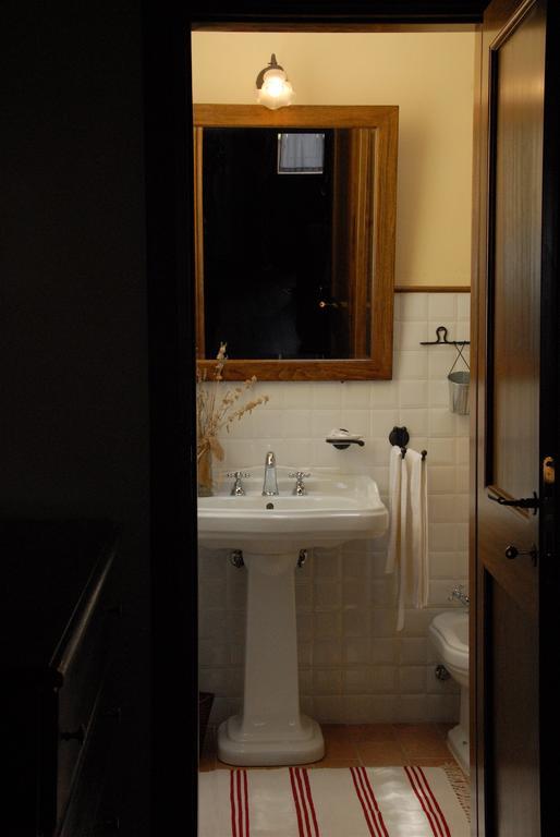 La Pintura Villa Trevi Phòng bức ảnh